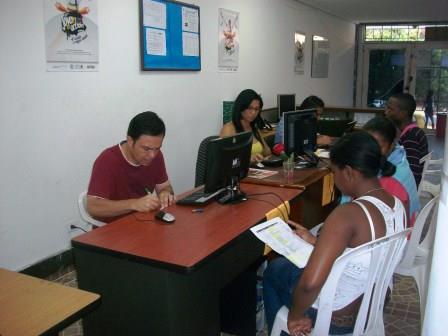 La Asesor�a de Paz empez� proceso para escoger a l�deres de programa social