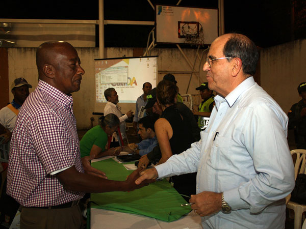 Inquietudes o propuestas sobre la gesti�n de la Alcald�a en el 2012, se reciben por Internet