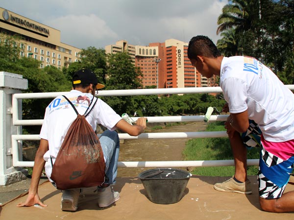Cale�os, a participar este s�bado en jornada de embellecimiento en el centro hist�rico y en el oeste