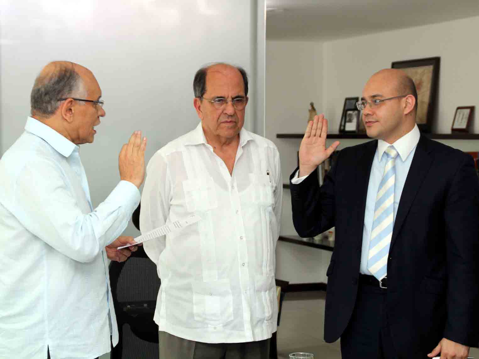 El director jur�dico de Cali asume funciones como alcalde encargado