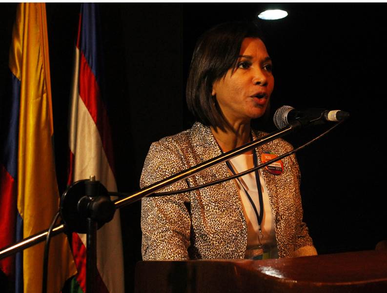 En el XIII Encuentro Departamental de Bibliotecas P�blicas, se destacaron experiencias de 61 bibliotecas de Cali