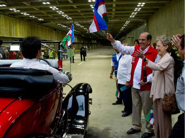 Nuestro compromiso es con el desarrollo de Cali: Alcalde