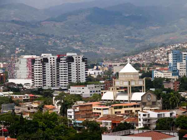 Convocatoria para aspirantes al cargo de profesional especializado en el CALI 19