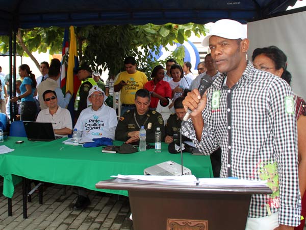 La Alcald�a cumple compromisos adquiridos con la Com. 21 en consejo comunitario; este viernes, informe de esa gesti�n