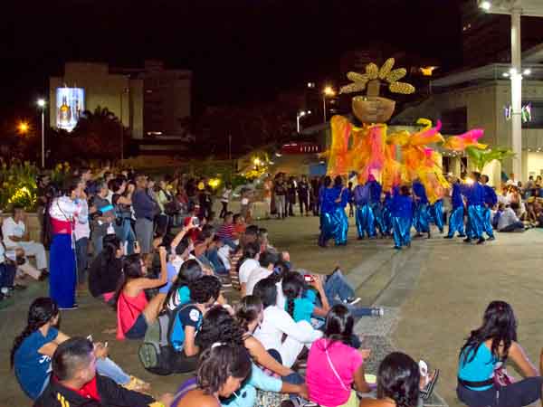 Hoy, se realizar� el foro �La cultura ind�gena y la paz� dentro de la Fiesta de Adoraci�n al Sol
