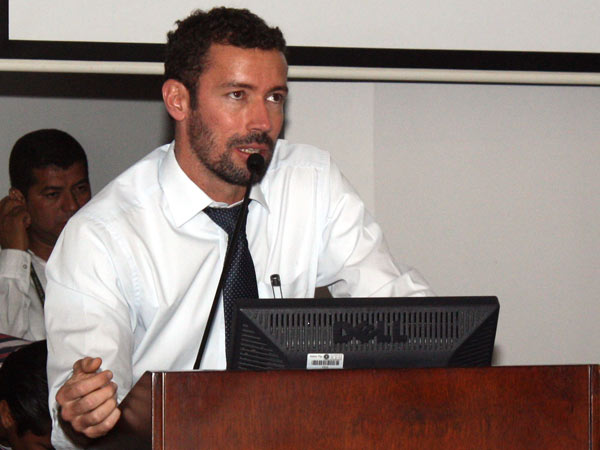 Le�n Dar�o Espinosa asumi� como director de Planeaci�n encargado