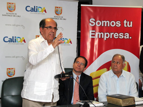 �El Municipio logr� extender el pago de la deuda de Emcali por 12 a�os�: Alcalde