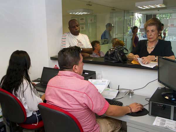 Abiertos nuevos puntos de atenci�n para acogerse al �papayazo� tributario