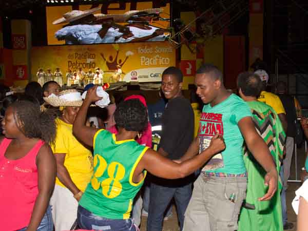 Todos quieren disfrutar el Festival Petronio �lvarez