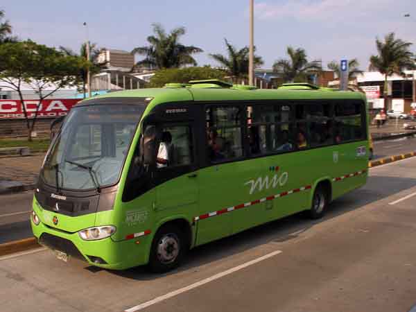 Dos nuevas rutas del MIO comenzaron a operar