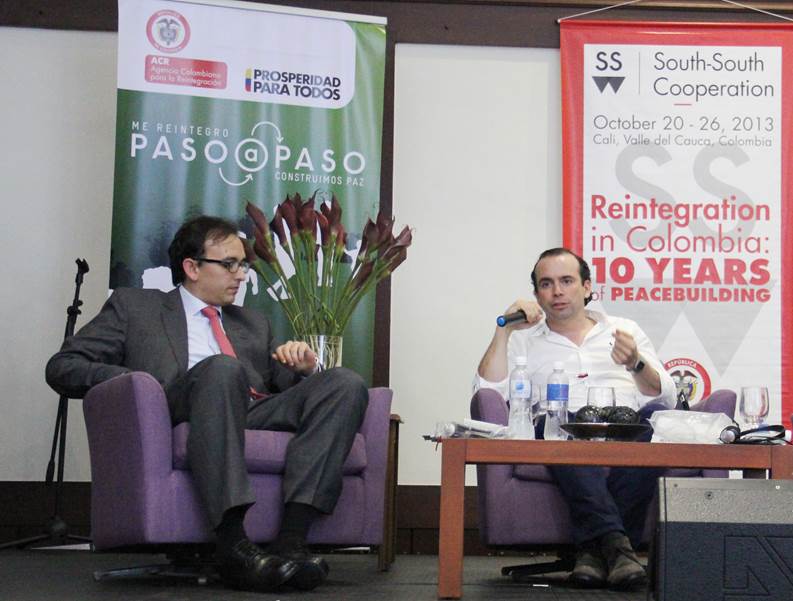 Expertos conocieron en Cali c�mo se construye el ambiente jur�dico para la paz en Colombia