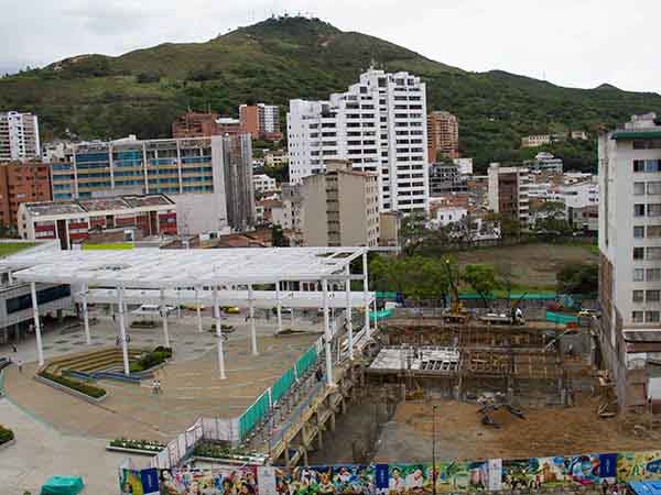 Trabajos de la segunda fase de la plazoleta Jairo Varela est�n en el 60 %