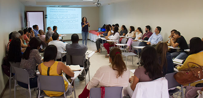 21 sic�logos llegar�n a instituciones educativas para formar los centros de  apoyo psicosocial