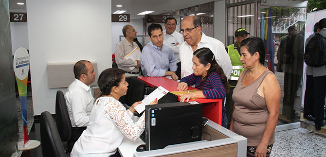 Se estrena Oficina de Atenci�n al Ciudadano, con capacidad simult�nea para 30 usuarios