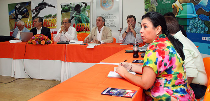 Campeonato del Mundo de Atletismo de Menores sigue firme y ser� presidido por  Alcalde de Cali