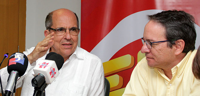 Alcalde Guerrero exalta trabajo de �scar Pardo al frente de Emcali