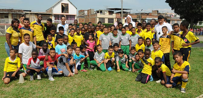 Administraci�n suple d�ficit de la infraestructura deportiva de la comuna 21