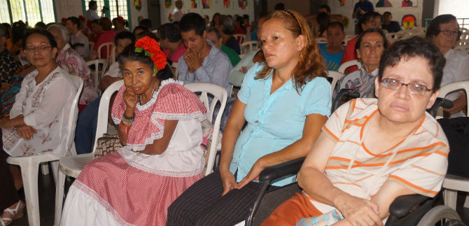 Poblaci�n con discapacidad y carretilleros se beneficiar� con programas de emprendimiento