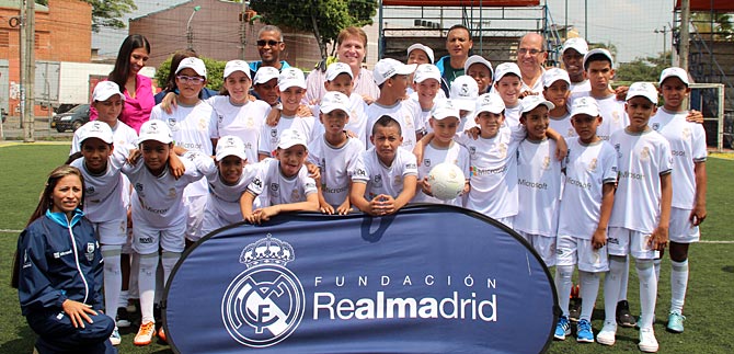 Alcald�a vuelve Real el  sue�o para hijos de los TIOS