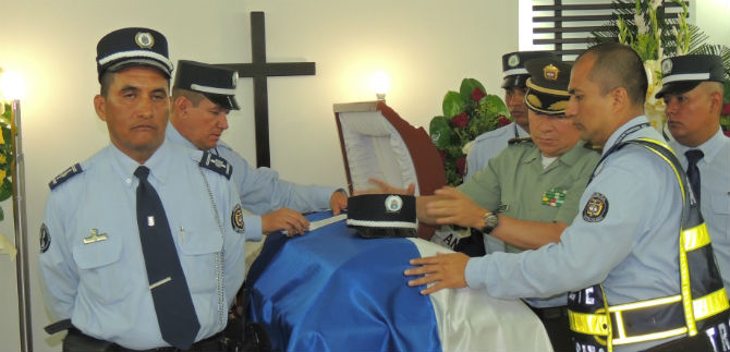 Despedida a un compa�ero, amigo y hermano del Tr�nsito