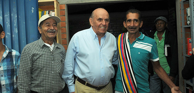 Alcalde conoci� las principales problem�ticas del corregimiento La Castilla