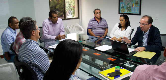 Adjudicada compra de 275 veh�culos de carga que reemplazar�n igual n�mero de carretillas