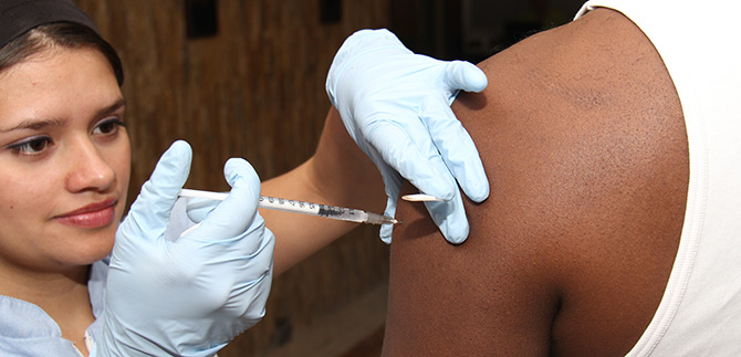 Disponibles m�s de 20 mil dosis de vacuna gratuita contra la Influenza estacional