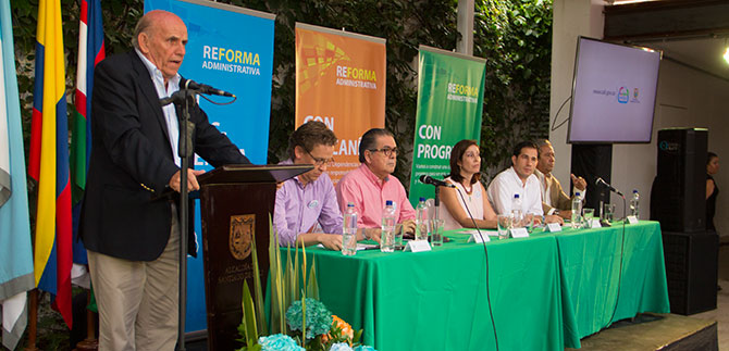 Gremios afirman que con  nueva reforma se tendr� un municipio m�s eficiente