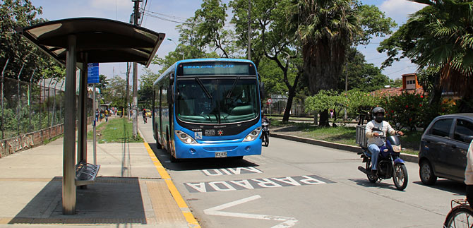 Ruta P21A modifica temporalmente su recorrido por obras puente del r�o Cali