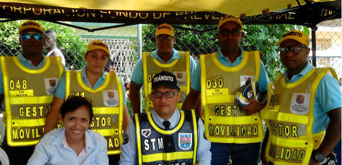 Tr�nsito, presente en la Feria de Servicios en el oriente cale�o