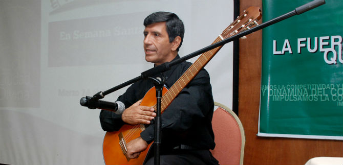 Concierto de guitarra, en Jueves del Sam�n