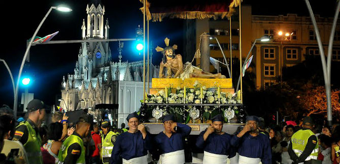 Cali camin� por la reconciliaci�n y la paz, en procesi�n del Mi�rcoles Santo