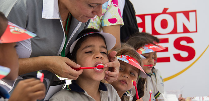 Secretar�a de Salud realiz� jornada preventiva de salud oral a ni�os de la Comuna 20