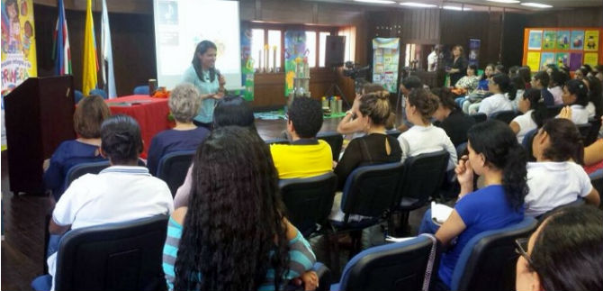 Cali disfrut� del Evento Acad�mico que se realiz� en el marco de la Celebraci�n D�a de la Ni�ez