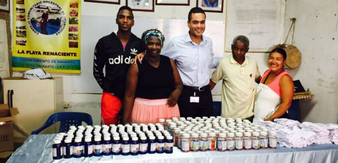 Asuntos �tnicos recolecta ayudas para 600 moradores afros de Playa Renaciente