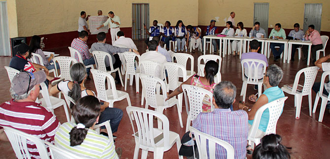 En la comuna 13 tuvo lugar el cabildo abierto con presencia de la Administraci�n Municipal
