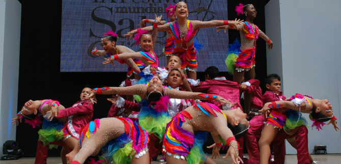 A tirar paso en el X Festival Mundial de Salsa de Cali