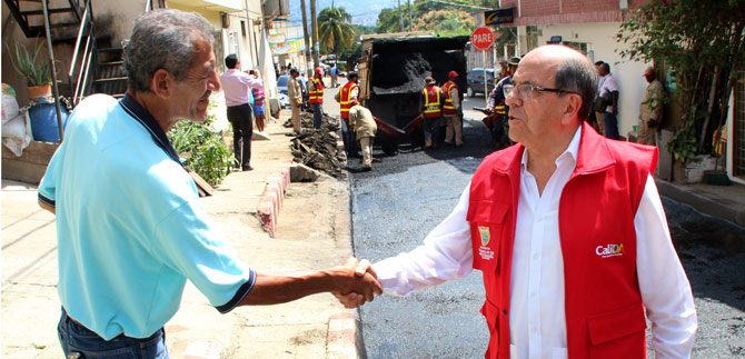Administraci�n entregar� v�a e inspeccionar� obras en el oriente y zona rural