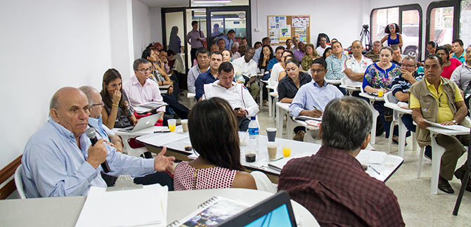 L�deres de la comuna 6 satisfechos con la reuni�n de Participaci�n Ciudadana