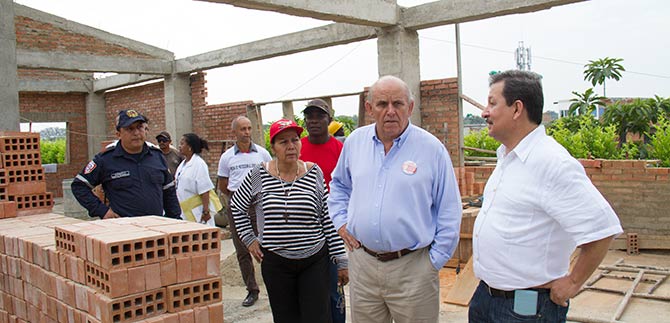 Avanzan obras de ampliaci�n en Centro de Salud de Potrero Grande