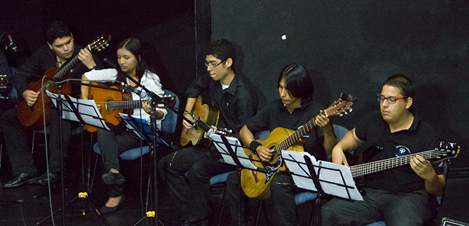 Estudiantina del IPC lanza trabajo discogr�fico