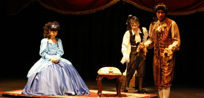 Este jueves, el teatro est� de elecciones