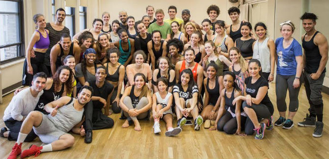 Artistas cale�os se capacitan en la Gran Manzana