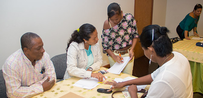 Alcald�a de Cali entrega resultados de verificaci�n de docentes, administrativos y estudiantes del 2015