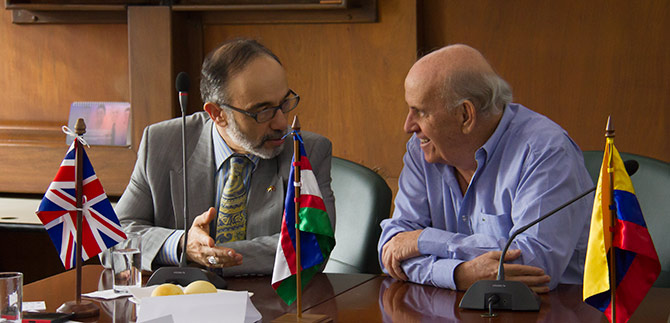 Administraci�n cale�a presenta al Gobierno Brit�nico, sus grandes apuestas