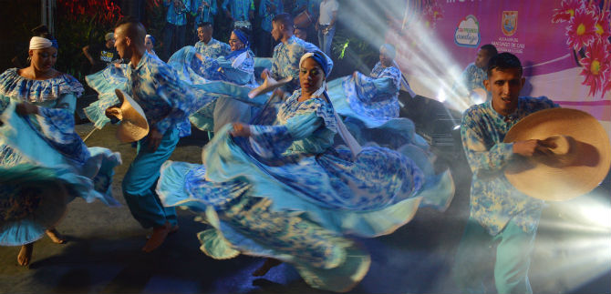 El Mercedes Monta�o trajo a Cali lo mejor de las danzas