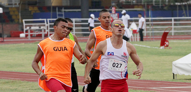 Nacional de atletismo paral�mpico en Cali re�ne atletas que van camino a R�o