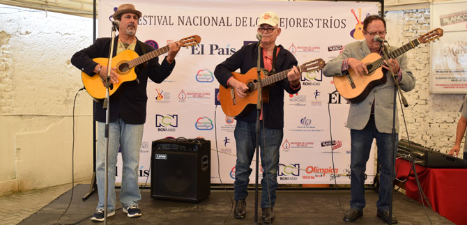 El bolero y el romanticismo tienen su espacio en Cali, con el Festival Nacional de los Mejores Tr�os