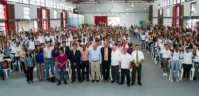 Gremios de la producci�n apoyan programas formativos de la Alcald�a de Cali