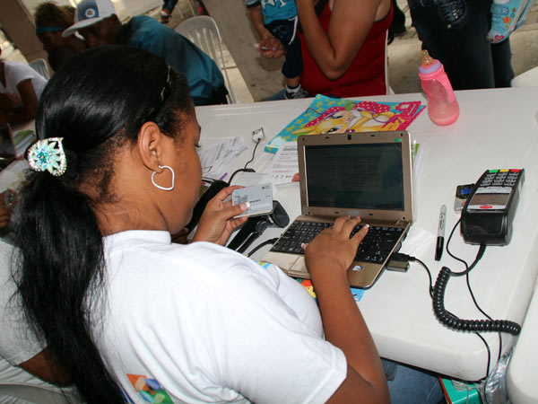 Buen comienzo de jornada con beneficiarios de M�s Familias en Acci�n